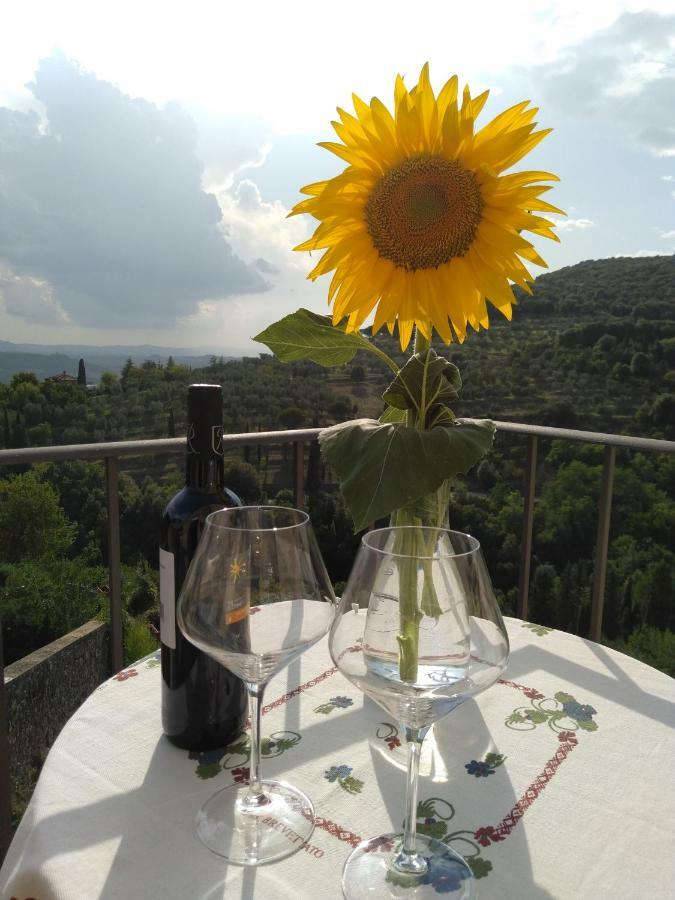 Casa Vacanze "Nonna Vela" Petroio Exterior foto